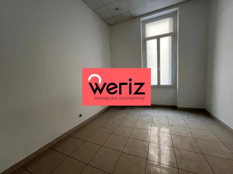 Bureau dans Marseille à vendre - Photo de l’immeuble – Image 2 sur 4