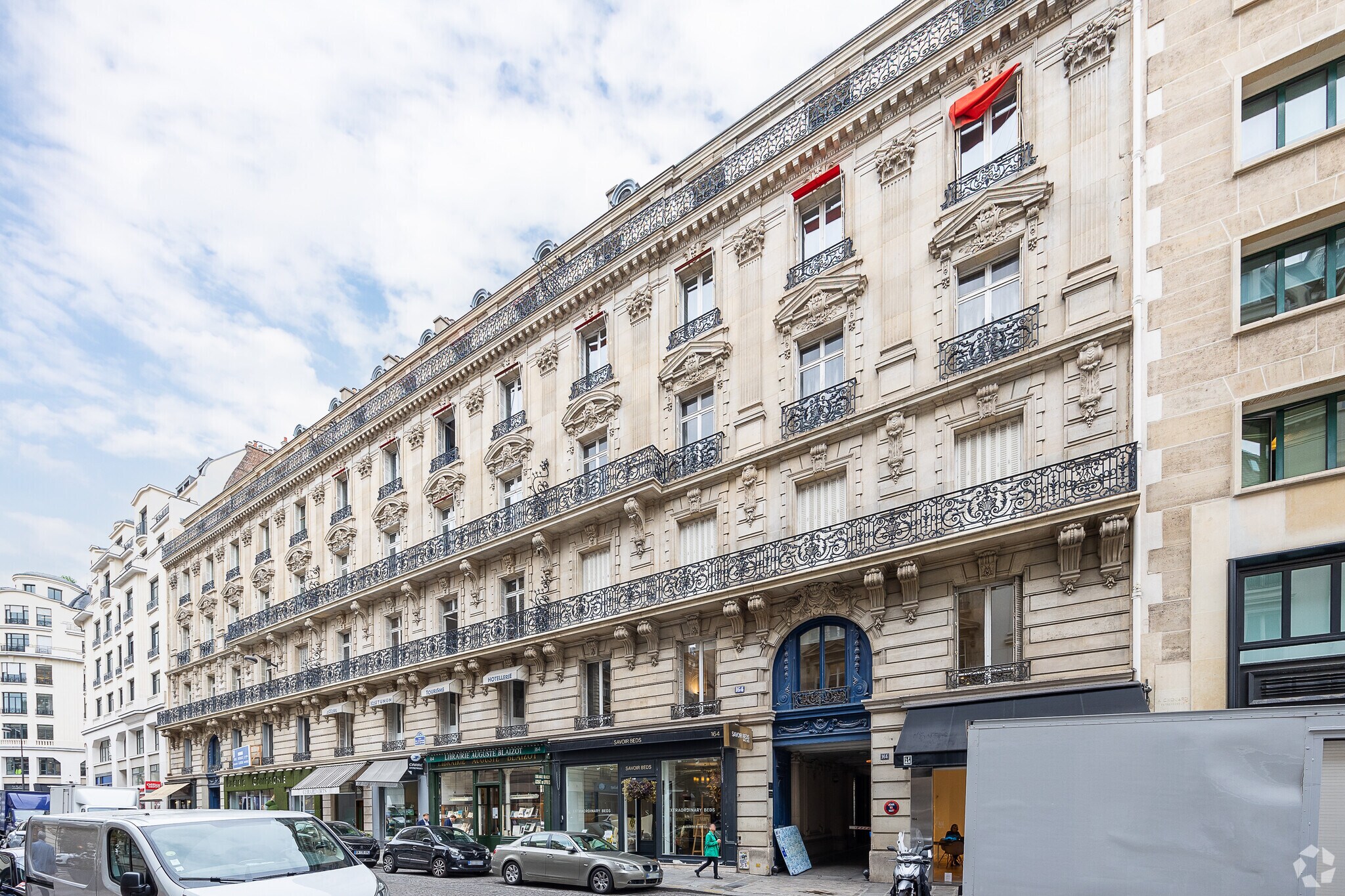 Rue Du Faubourg Saint-Honoré, Paris à louer Photo principale– Image 1 sur 13