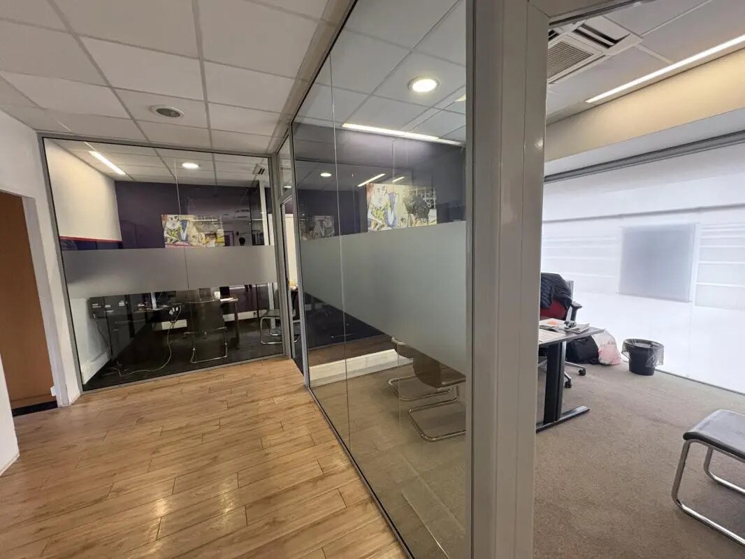 Local commercial dans Marseille à louer Photo intérieure– Image 1 sur 9