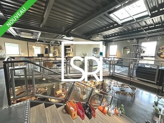 Plus de détails pour Local commercial à louer