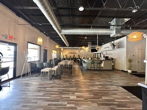 3420-3440 N St Marys St, San Antonio, TX à louer Photo intérieure– Image 1 sur 4