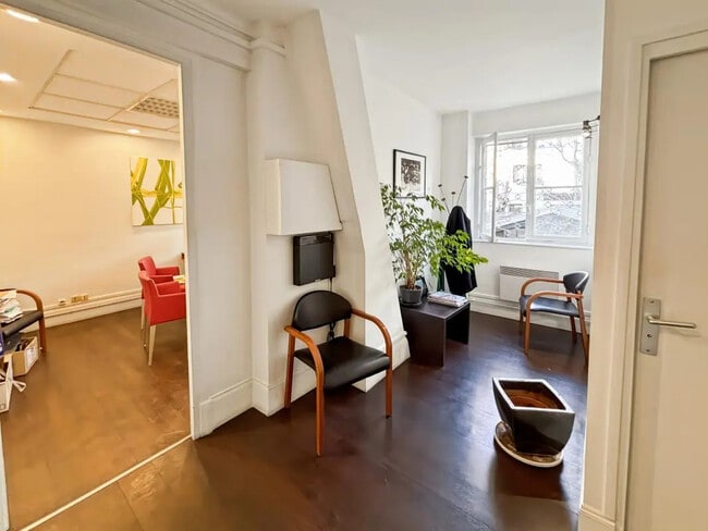 Plus de détails pour Avenue De Villiers, Paris - Bureau à louer