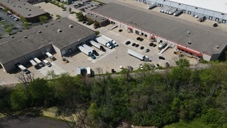Plus de détails pour 10880-10898 Kenwood Rd, Blue Ash, OH - Bureau, Industriel/Logistique à louer