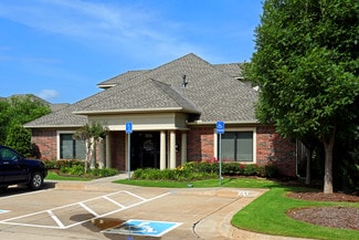 Plus de détails pour 3839 S Boulevard Ave, Edmond, OK - Bureau à louer