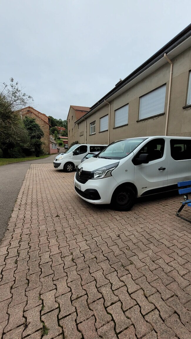 Plus de détails pour Bureau à vendre