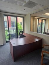 151 Petaluma Blvd S, Petaluma, CA à louer Photo intérieure– Image 1 sur 4