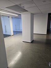 5901 W Century Blvd, Los Angeles, CA à louer Photo intérieure– Image 1 sur 3