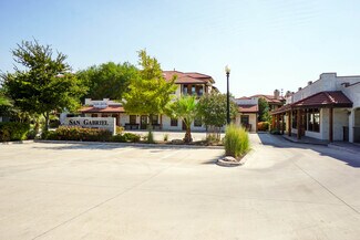 Plus de détails pour 103 N Austin Ave, Georgetown, TX - Local commercial à louer