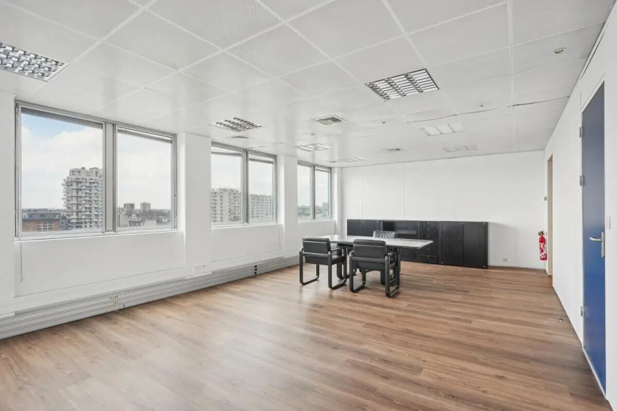 4 Avenue Laurent Cély, Asnières-sur-Seine, HDS 92600 - Lot Bâtiment C -  - Photo intérieure - Image 1 of 10