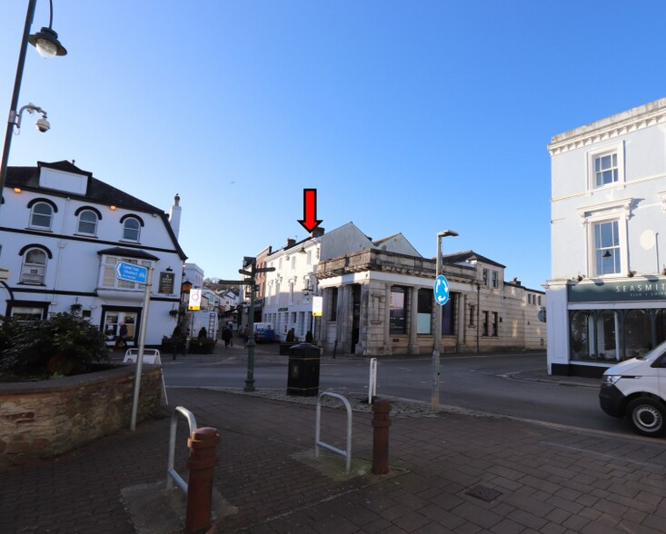 14-16 Molesworth St, Wadebridge à vendre - Photo de l’immeuble – Image 2 sur 8