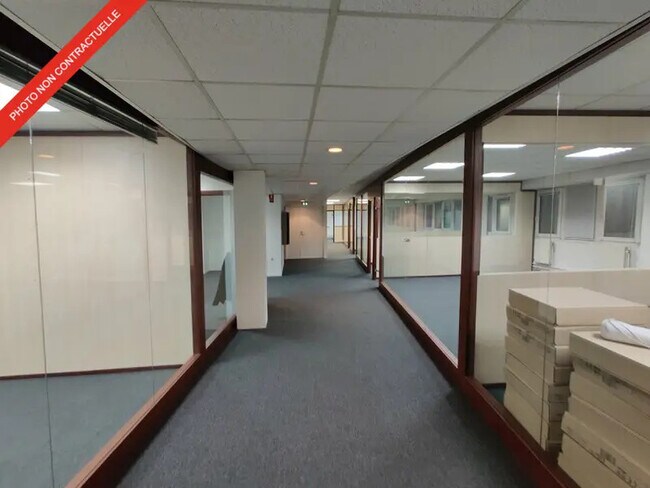 Plus de détails pour Bureau à louer