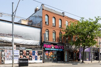Plus de détails pour 518 Queen St W, Toronto, ON - Local commercial à vendre