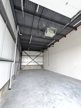 20304 109 Av NW, Edmonton, AB à louer Photo intérieure– Image 2 sur 4