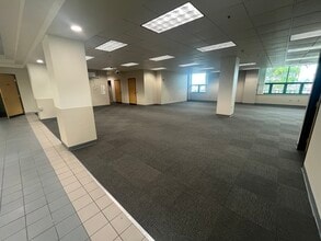 355 Kinoole St, Hilo, HI à louer Photo intérieure– Image 1 sur 8