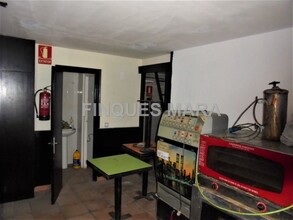 Local commercial dans Sant Boi de Llobregat, Barcelona à louer Photo intérieure– Image 2 sur 4