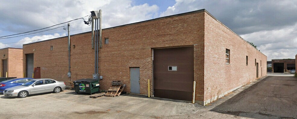 800-810 Bonnie Ln, Elk Grove Village, IL à louer - Photo de l’immeuble – Image 2 sur 3