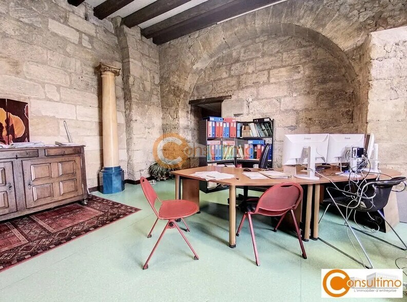 Local d'activités dans Libourne à vendre - Photo de l’immeuble – Image 2 sur 6