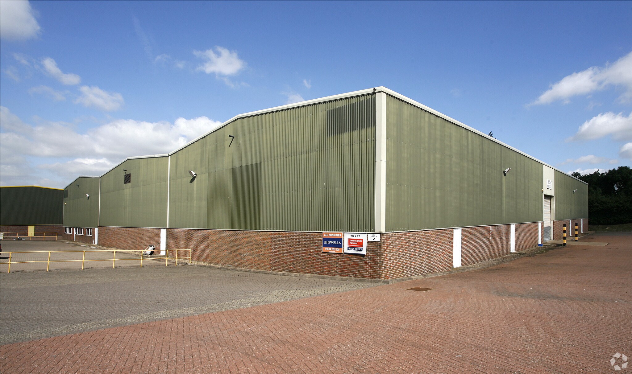 Sopwith Way, Daventry à louer Photo principale– Image 1 sur 9