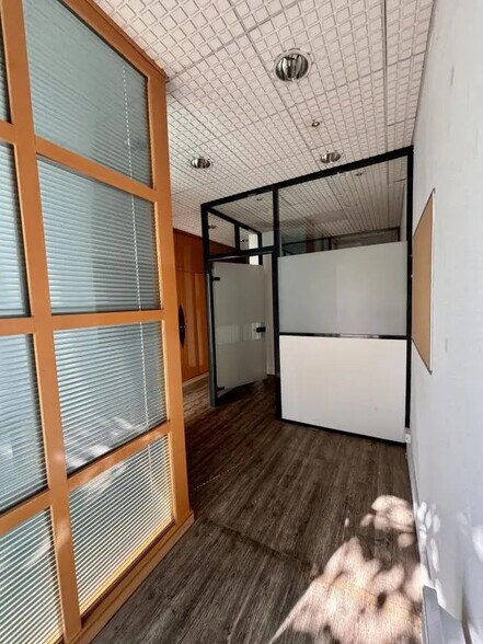 Local commercial dans Bayonne à louer - Photo intérieure – Image 1 sur 8