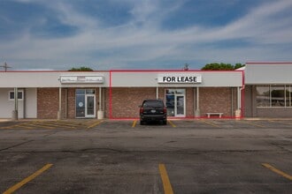 1900 E Military Ave, Fremont, NE à louer Photo de l’immeuble– Image 2 sur 20