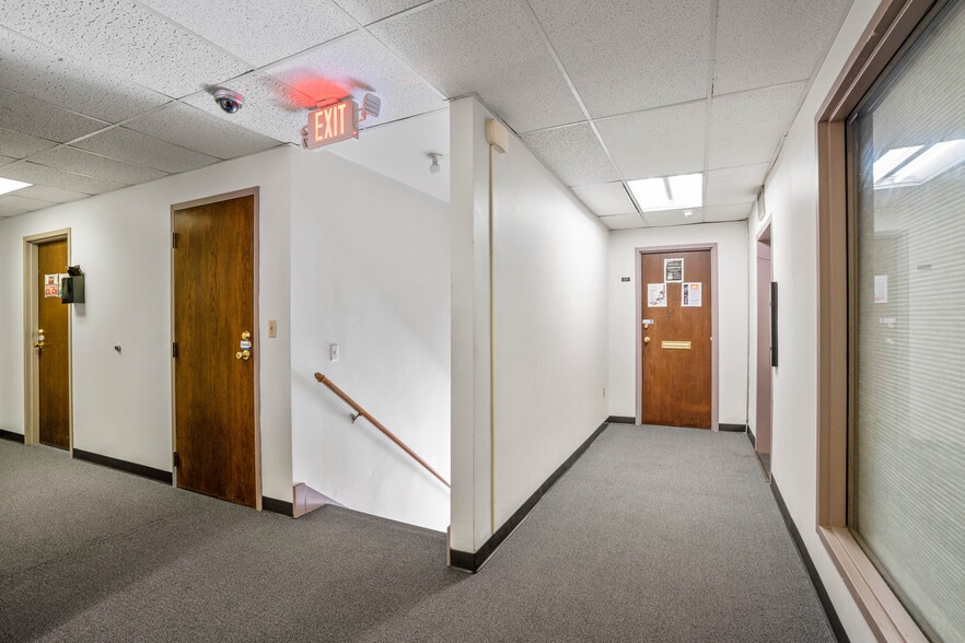 6032-6040 W Lisbon Ave, Milwaukee, WI à vendre - Photo de l’immeuble – Image 3 sur 14