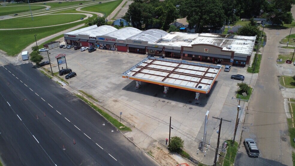 6224 Plank Rd, Baton Rouge, LA à louer - Photo de l’immeuble – Image 2 sur 8