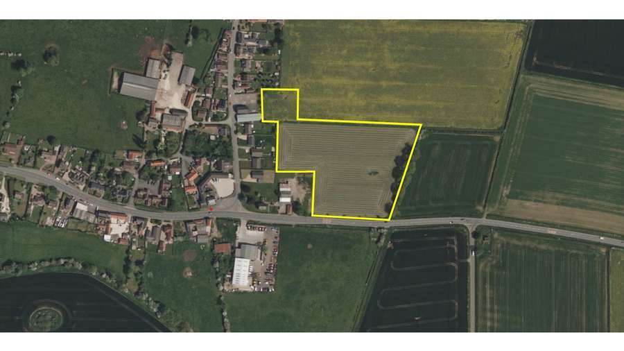 27 High St, Corringham à vendre Photo principale– Image 1 sur 2