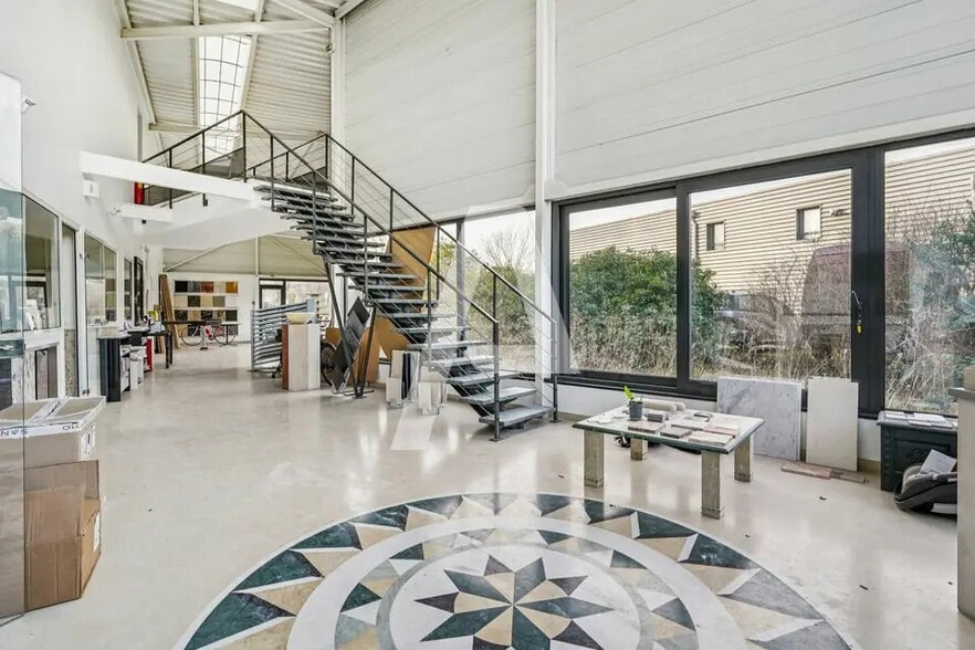 Local d’activités dans Choisy-le-Roi à louer - Photo intérieure – Image 1 sur 5