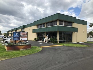 Plus de détails pour 1683-1711 Latham Rd, West Palm Beach, FL - Local d'activités à louer