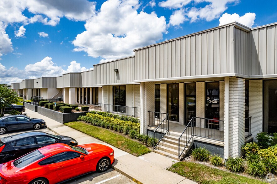 3462-3482 Maggie Blvd, Orlando, FL à louer - Photo de l’immeuble – Image 3 sur 4
