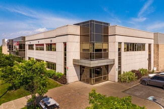 Plus de détails pour 9750 Boul Des Sciences, Anjou, QC - Industriel/Logistique à vendre