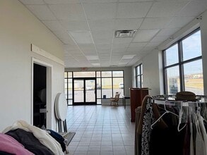 3966 Bristol Hwy, Johnson City, TN à vendre Photo intérieure– Image 2 sur 5