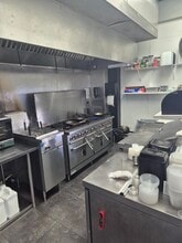 800-898 N Federal Hwy, Pompano Beach, FL à louer Photo intérieure– Image 2 sur 6