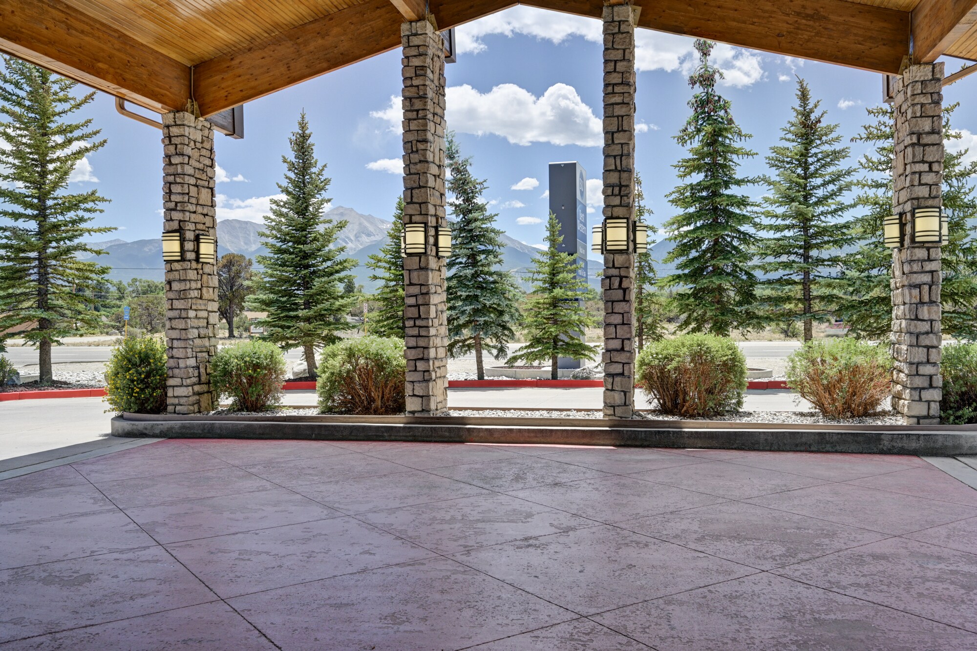 733 US Highway 24 N, Buena Vista, CO à vendre Photo principale– Image 1 sur 60