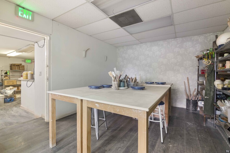 3375 Motor Ave, Los Angeles, CA à vendre - Photo de l’immeuble – Image 2 sur 14