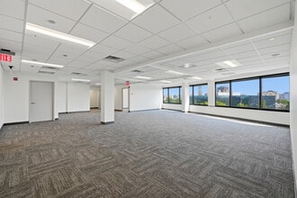 8229 Boone Blvd, Vienna, VA à louer Photo intérieure– Image 1 sur 13