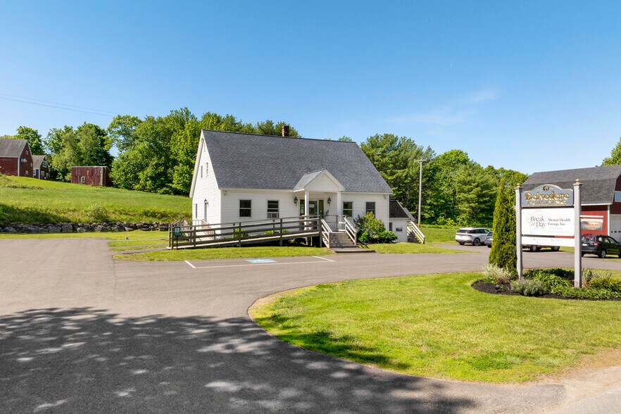18 Belvedere Rd, Damariscotta, ME à vendre - Photo principale – Image 1 sur 1