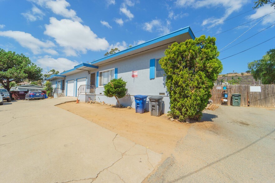 8050-8052 Lemon Grove Way, Lemon Grove, CA à vendre - Photo de l’immeuble – Image 3 sur 20