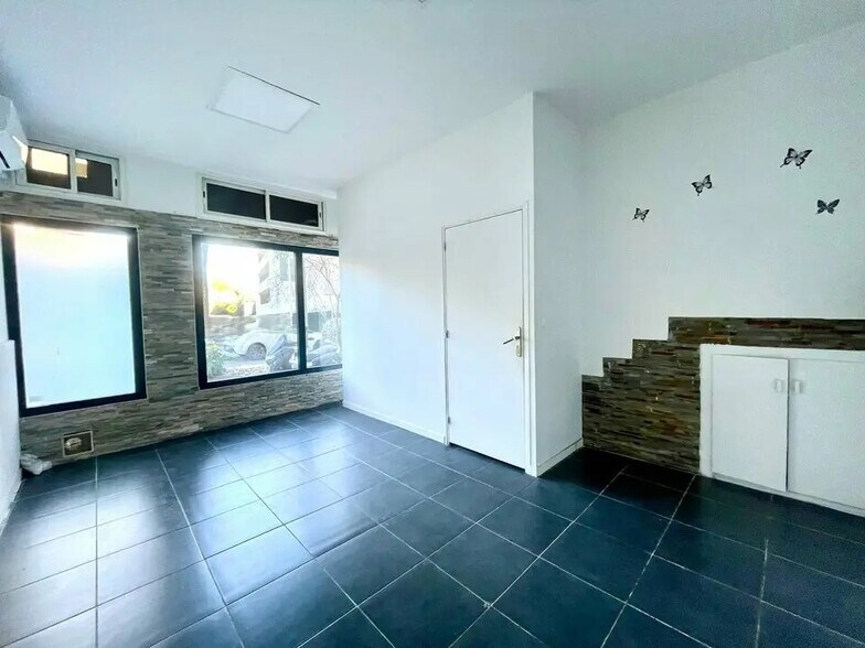 Bureau dans Antibes à louer - Photo intérieure – Image 1 sur 5