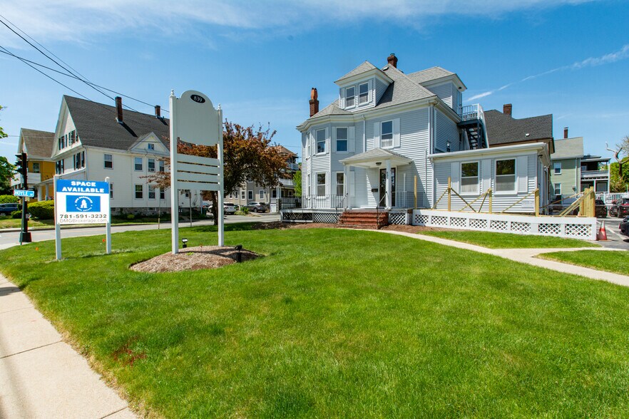 839 Washington St, Norwood, MA à louer - Photo de l’immeuble – Image 1 sur 4