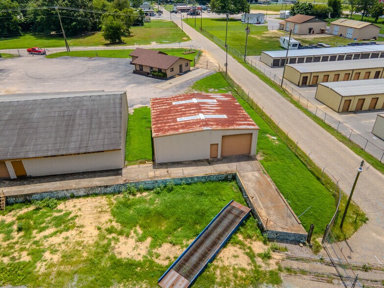 800 S Wilson Ave, Dunn, NC à louer - Photo de l’immeuble – Image 3 sur 11