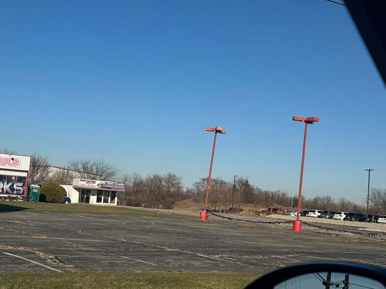 3970 E Lincoln Hwy, Merrillville, IN à vendre - Photo de l’immeuble – Image 3 sur 10