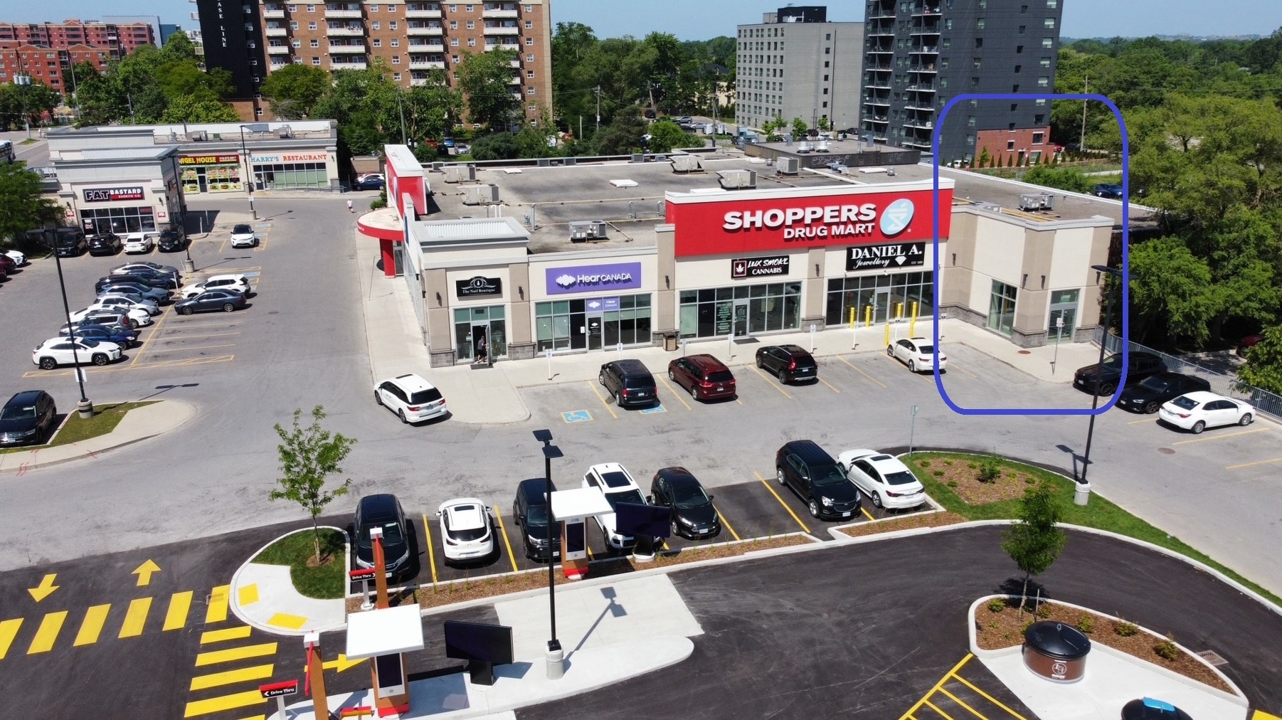 467 Wharncliffe Rd S, London, ON à louer Photo de l’immeuble– Image 1 sur 2