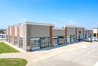 Plus de détails pour 317 N Trade Center Ter, Mustang, OK - Local commercial, Local d'activités à louer