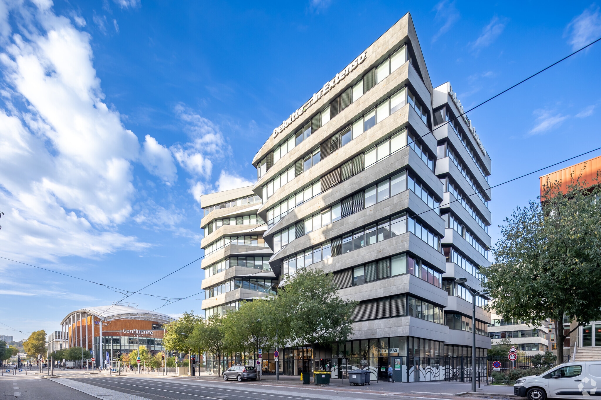 106 Cours Charlemagne, Lyon à louer Photo principale– Image 1 sur 5