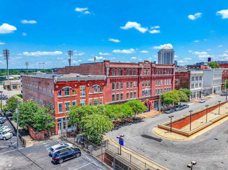 260 Commerce St, Montgomery, AL à louer - Photo de l’immeuble – Image 1 sur 12