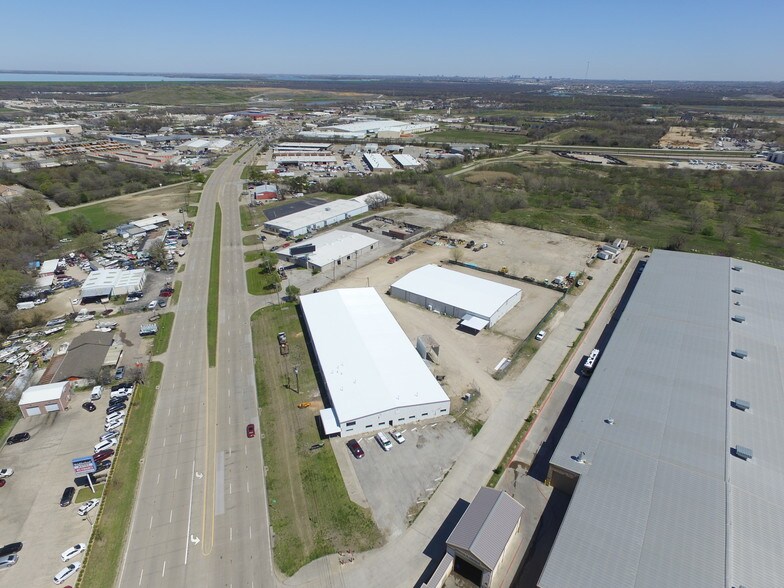 500 State Highway 121 E, Lewisville, TX à louer - Photo de l’immeuble – Image 3 sur 4