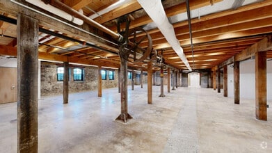 21 Clark St, Trenton, NJ à louer Numérisation 3D Matterport– Image 2 sur 25