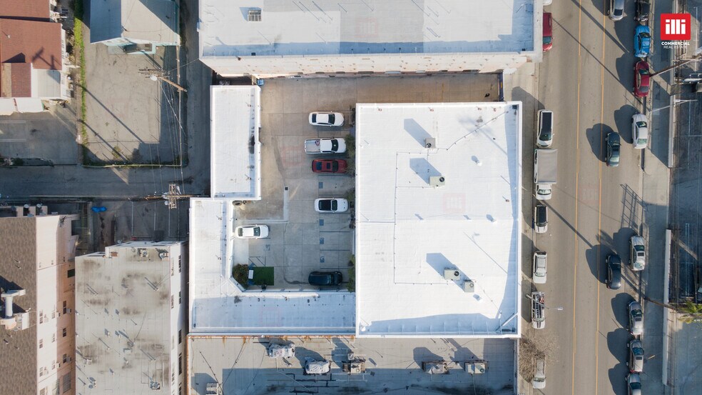 2419-2421 James M Wood Blvd, Los Angeles, CA à louer - Photo de l’immeuble – Image 3 sur 7