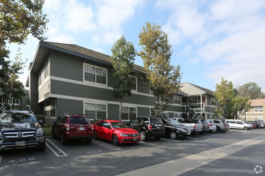 2900 Bristol St, Costa Mesa, CA à louer - Photo principale – Image 1 sur 5